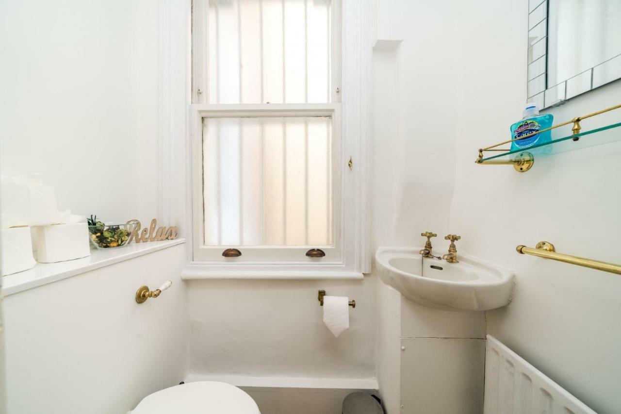 New 1 Bedroom Earls Court Flat Centre Of Londyn Zewnętrze zdjęcie